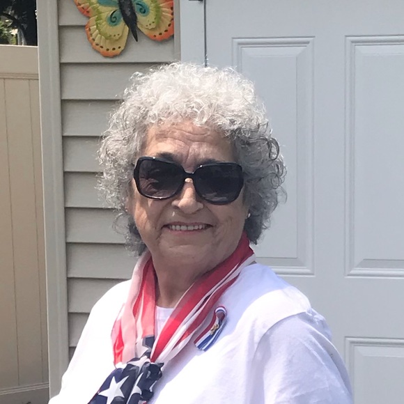 Meet your Posher - Picture 1 of 1